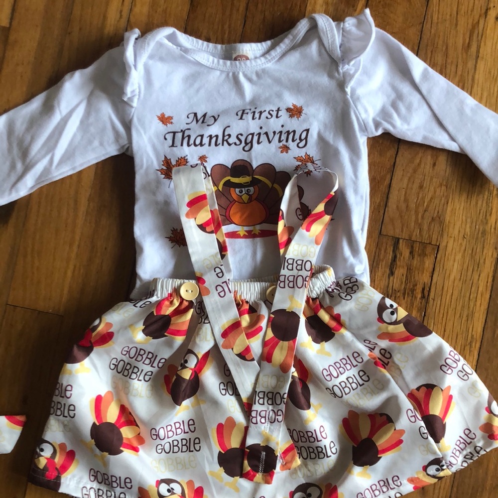 My First Thanksgiving skirt. Size 9-12months. Fits to size.